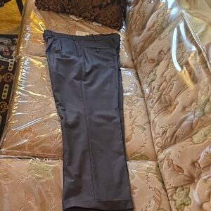 Roundtree & Yorke Dark Gray Dress Pants